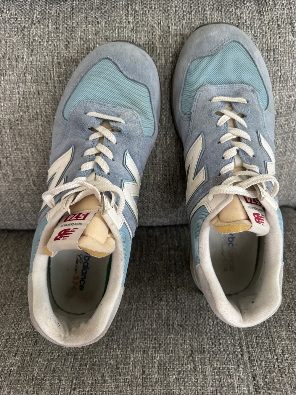 New Balance Men’s Blue Sneakers with Subtle Gray Accents